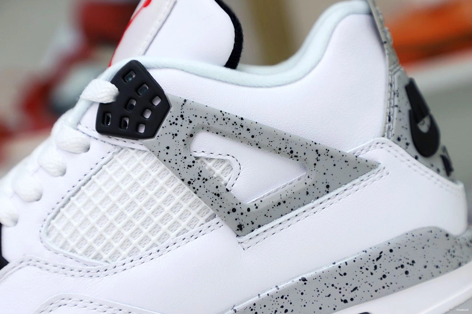 White Air Cement Retro 4 Jordan 0317